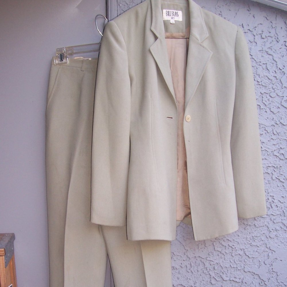 Pants Suit